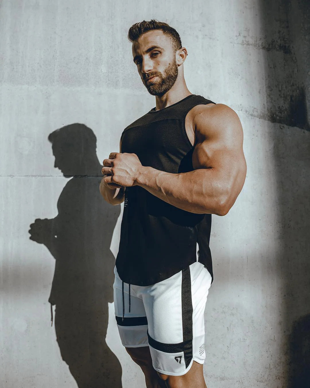 Summer Running Shorts Men Fitness Gym Joggers Workout Breathable Mesh Men Short Pants Quick Dry Training Sport Gym Shorts Male