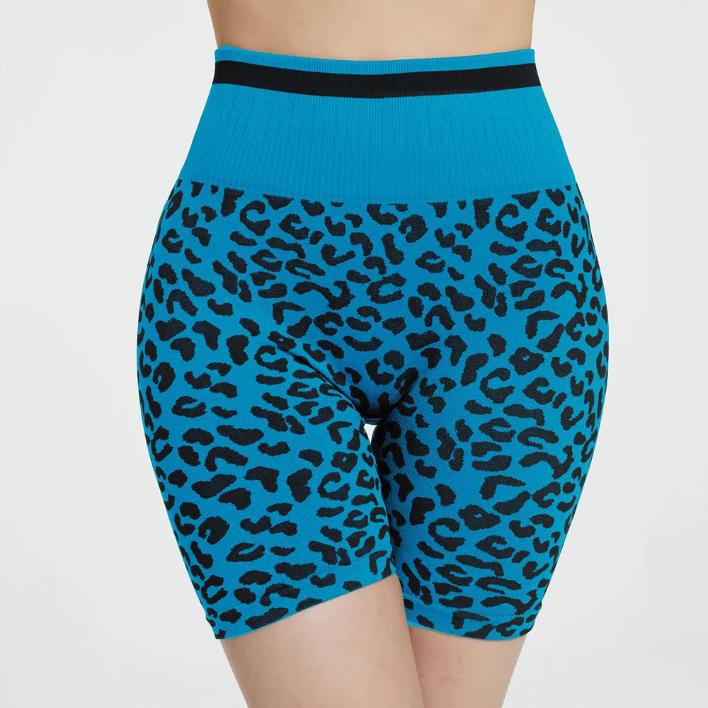 Tight Fitting High Waisted Tuck In Hip Lifting Peach Elastic Fitness Training Triple Yoga Shorts for Women