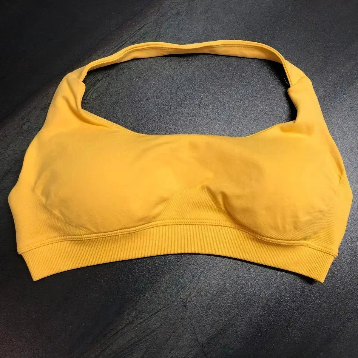 Halter Sports Bra for Women Neck Strap Bra Seamless Open Back Top Medium Support Gym Crop Top Stretchy Sportswear