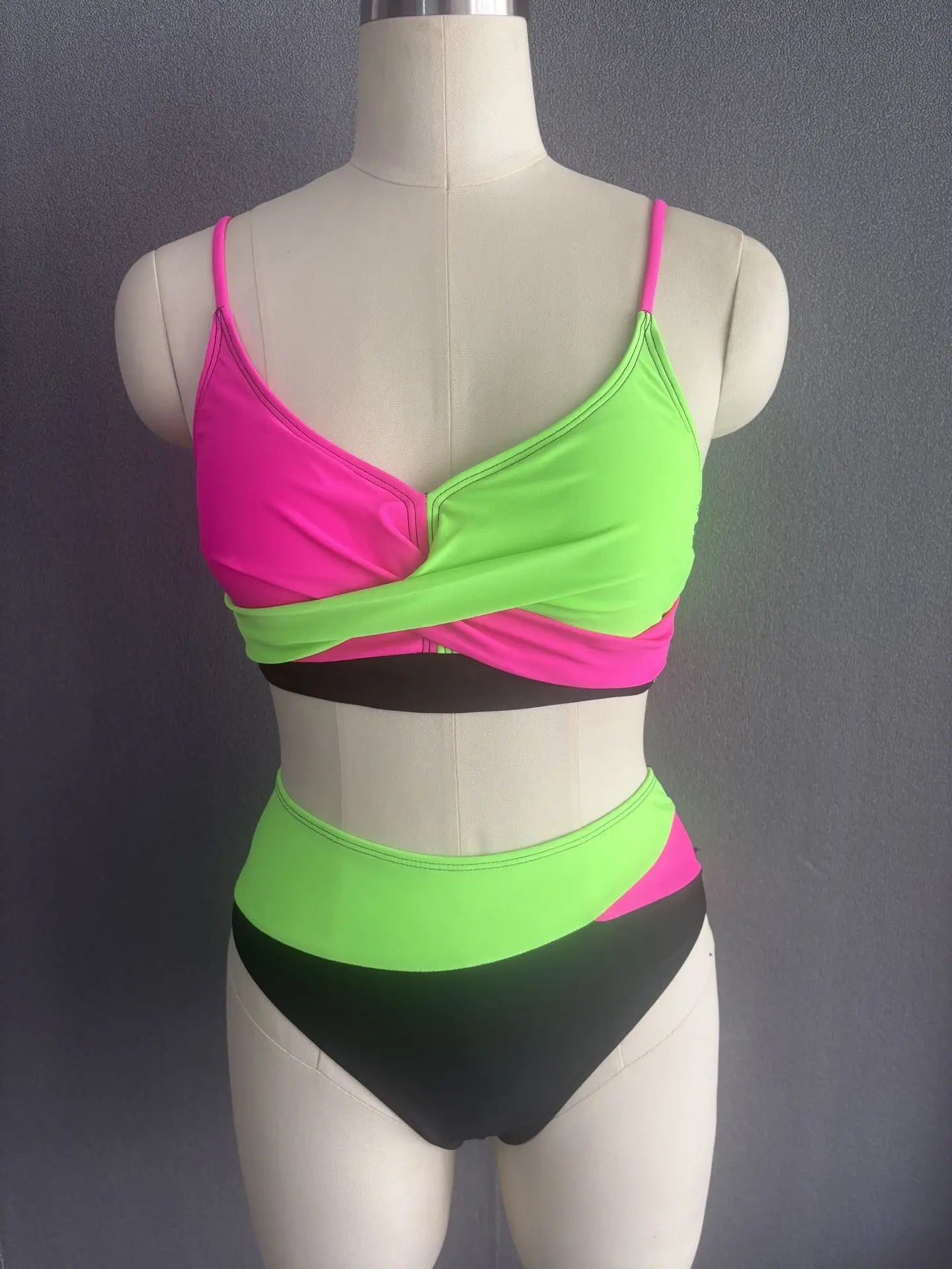 Color Block Bikinis Two Pieces Swimsuit Women Swimwear Beach Wear Bathing Suits Brazilian High Waist Bikini Set