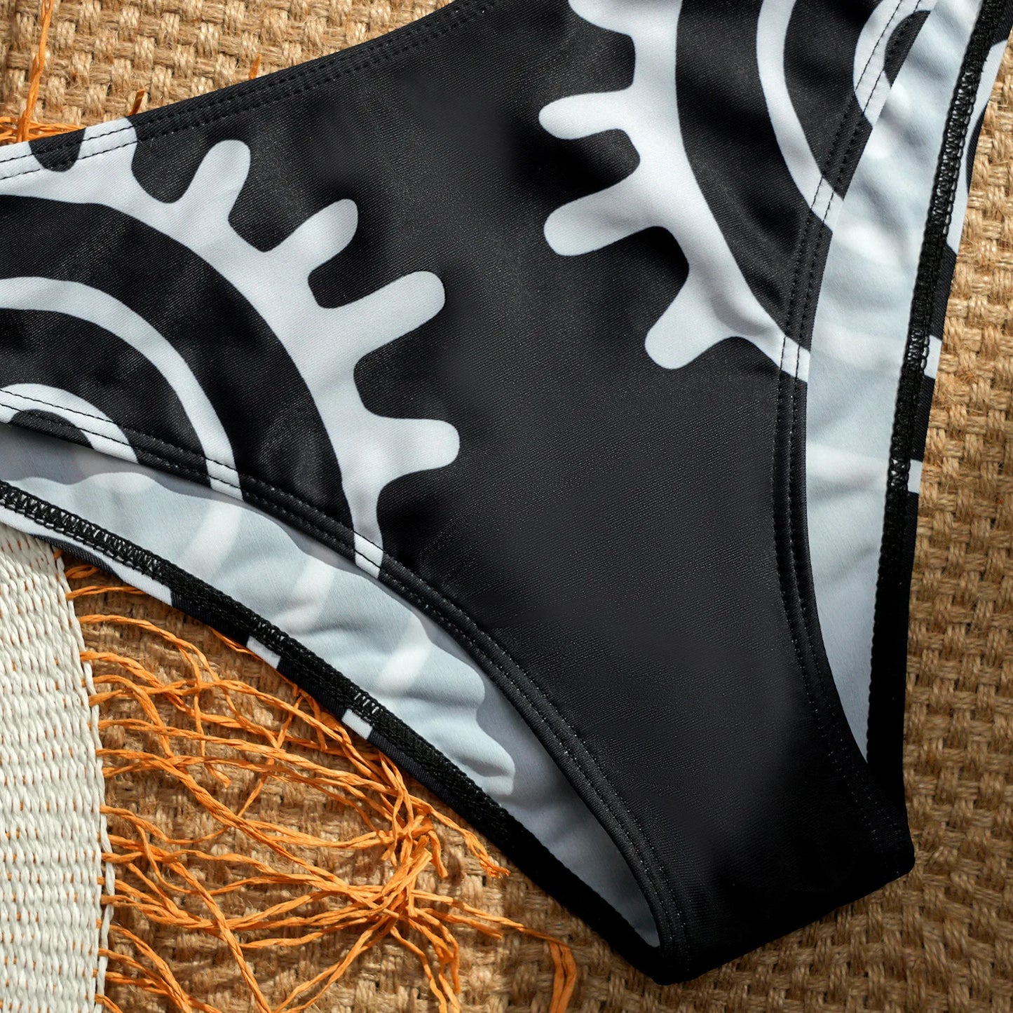 Vintage Black Floral Print Bikini Set Women Starfish Ornament Push Up Bra High Waist Swimsuit Holiday Bathing Suit Swimwear