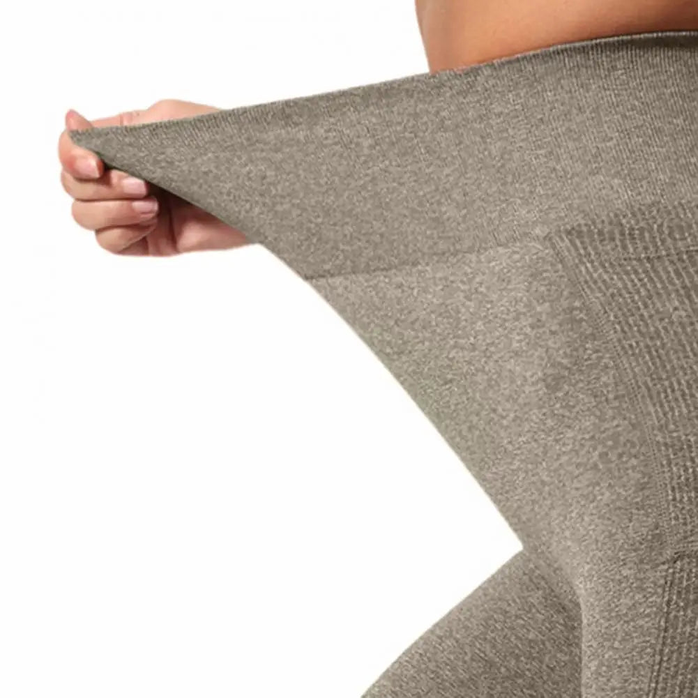 Seamless Leggings Yoga Woman Fitness Elastic Breathable Hip-lifting Leisure Sports Tights Side Pocket Style Gym Trousers