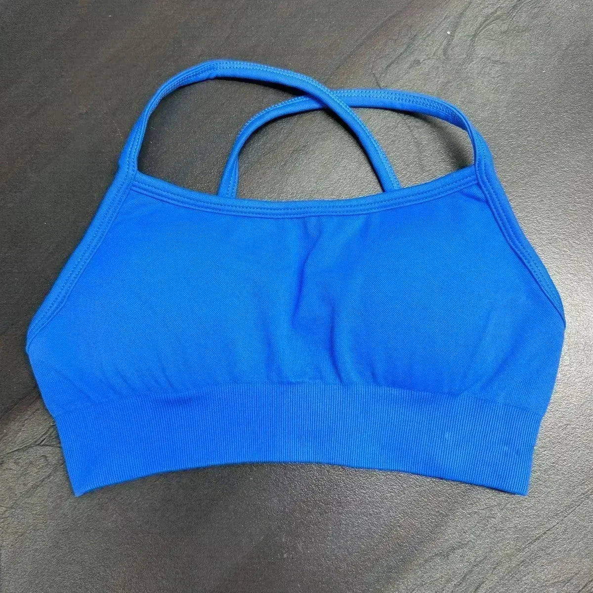 Strappy Backless Sports Bra for Women Backless Yoga Top Medium Support Strappy Gym Crop Top Stretchy Fitness Sports Top