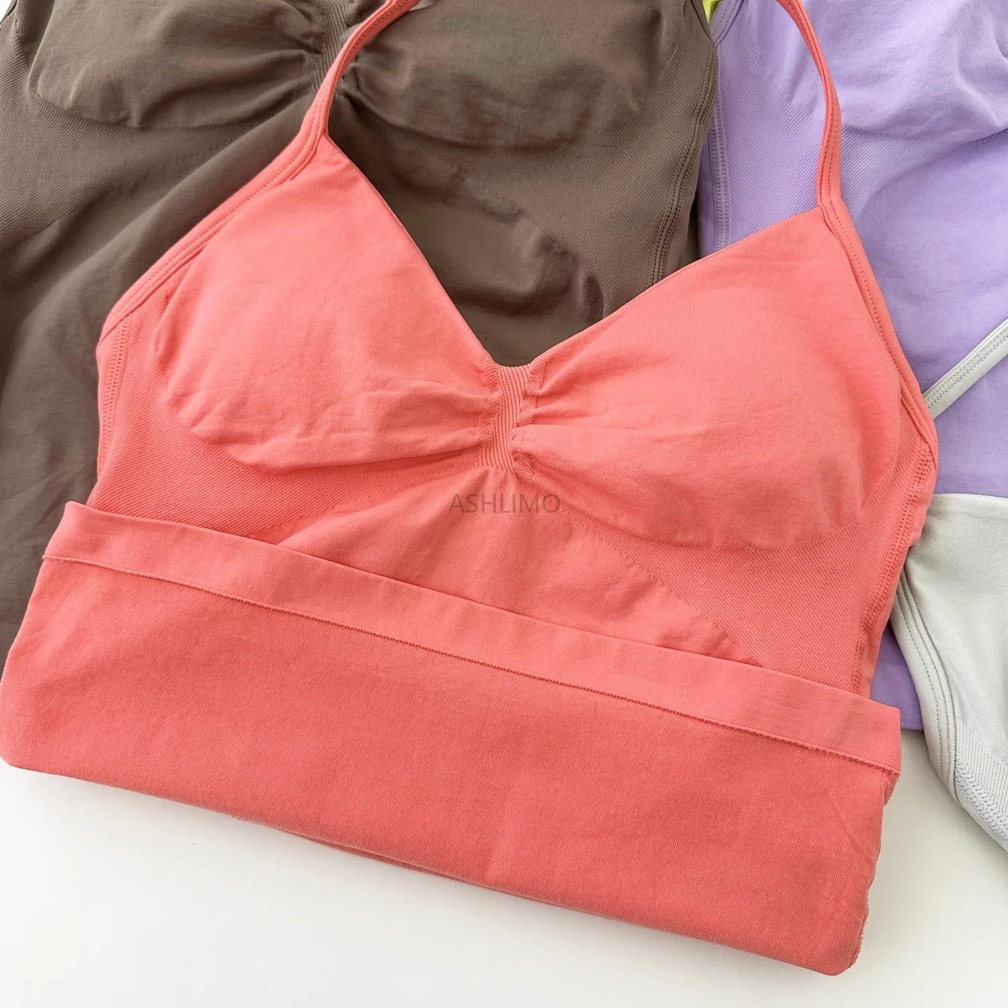 Longline Strappy Gym Top Backless Gym Clothes Women Scrunch Built-in Bra With Removable Cups Yoga Tank Tops