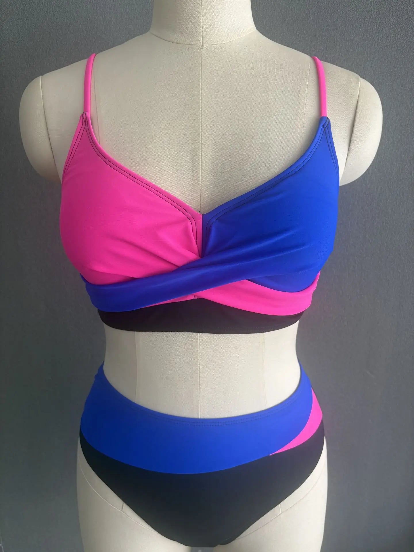 Color Block Bikinis Two Pieces Swimsuit Women Swimwear Beach Wear Bathing Suits Brazilian High Waist Bikini Set