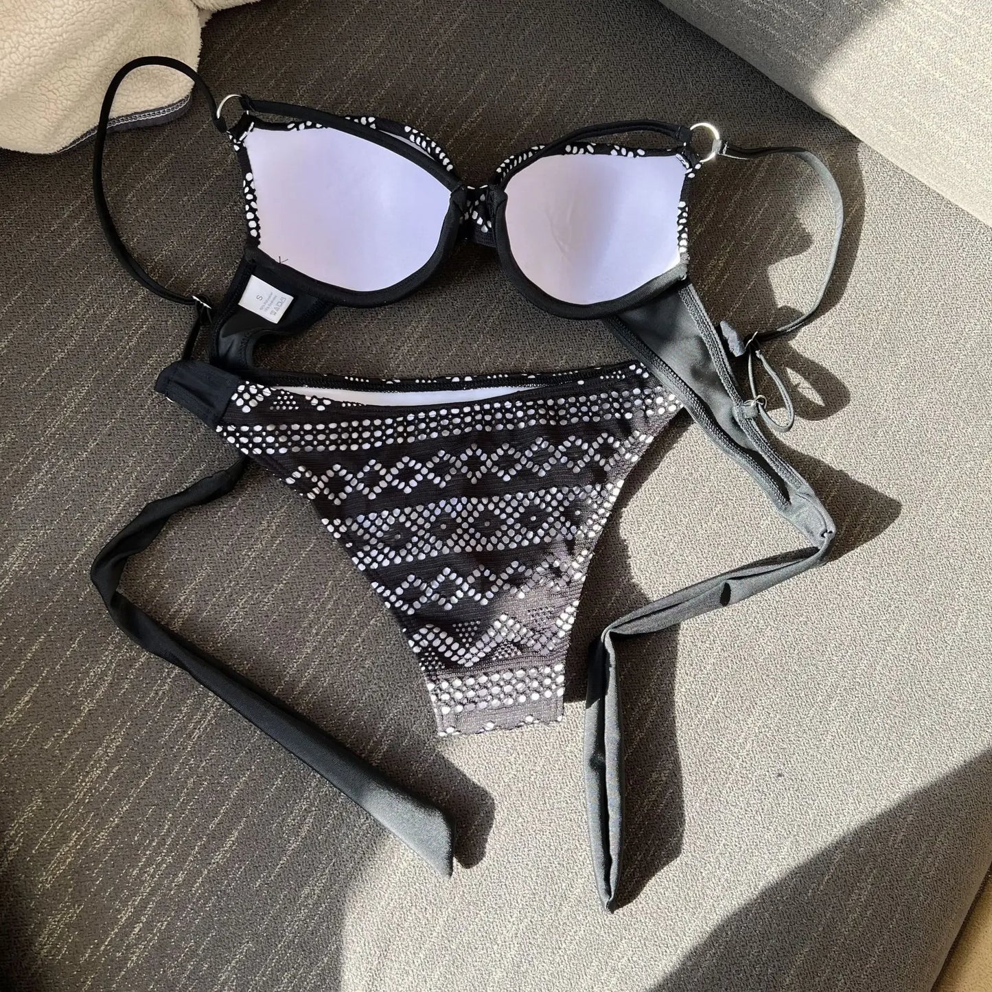 Women's 2-Piece Underwire Bikini Set Hard Cup Swimwear Hollow Out Print Swimsuit Suspender Backless High Waist Bathing Suit