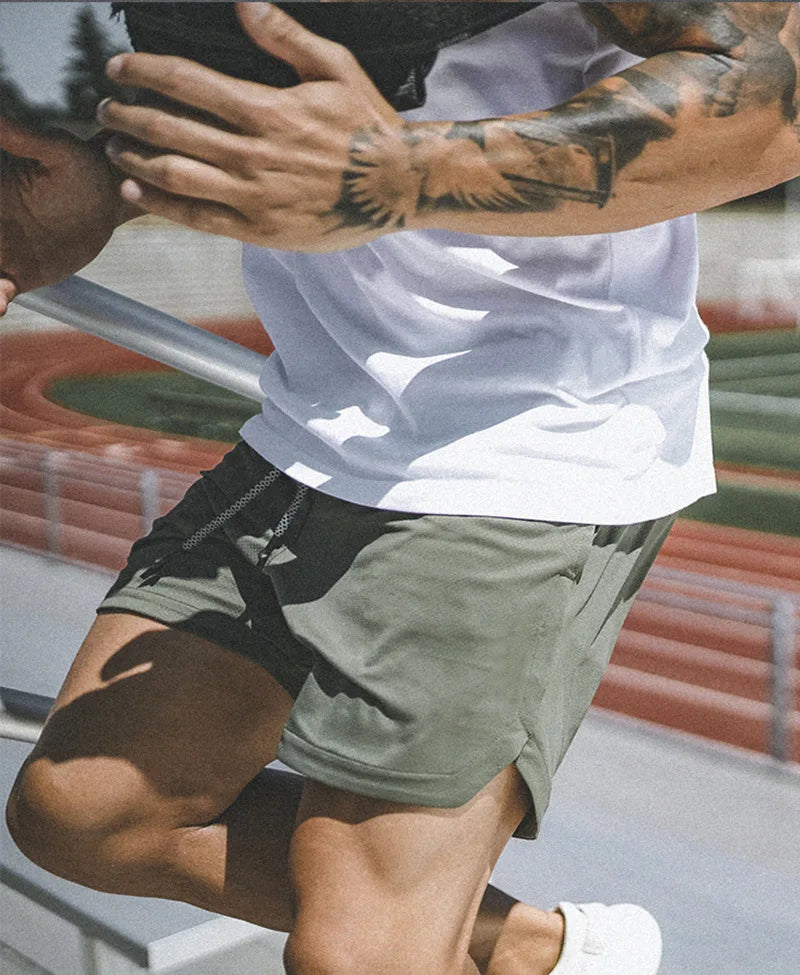 European Men's Sports Summer Double Layer Mobile Phone Pants Gym Exercise Jogging Training Shorts