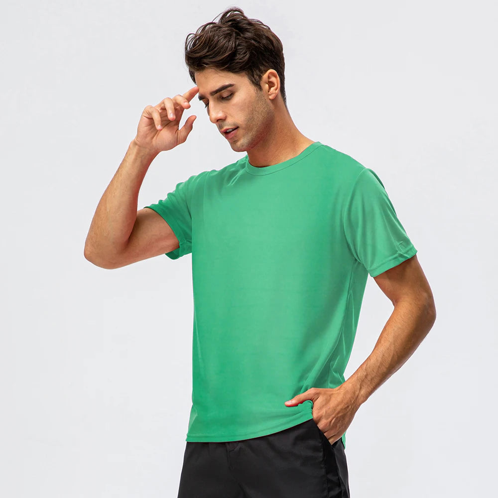 Summer Mens Brand Shirts Women Sport Gym Shirts Top Training Tees Quick Dry Running t Shirts Soccer Shirts Jerseys Gym Clothing
