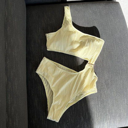 Asymmetric Cut Out Wrinkled One Piece Swimsuit Women Swimwear Female One Shoulder Padded Bather Bathing Suit Swim Lady