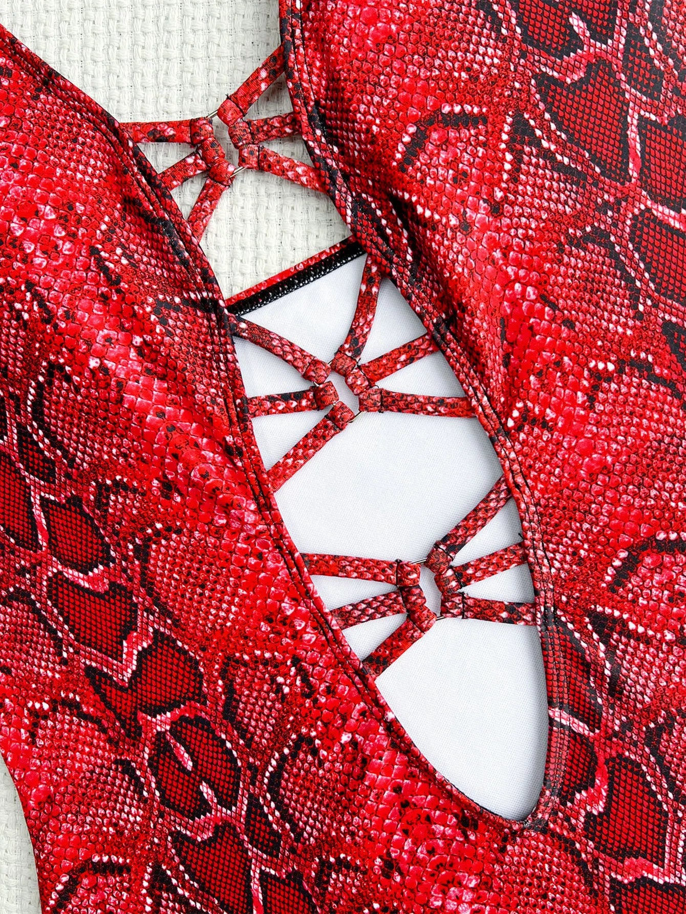 Women's Swimsuits Snake Skin Printed Monokini Women Swimwear One Piece Swimsuit Female Tummy Cut Out Bathing Suit Swim Lady