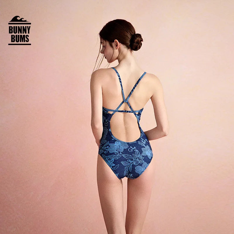 Women One Piece Professional Quick-Dry Bathing Lycra Swimwear