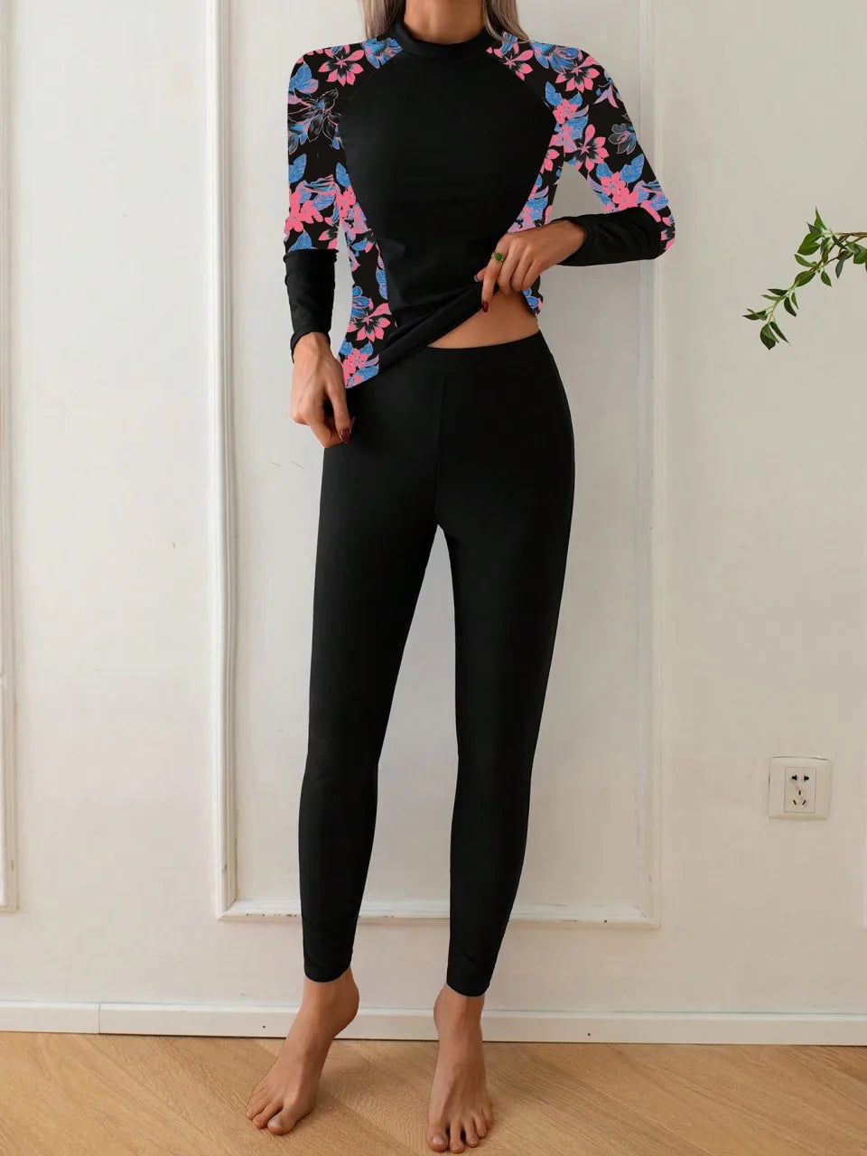 2 Pieces Long Sleeve Printed Swimsuit Women Surfing Diving Clothes Swimwear Female Beachwear Bathers Bathing Swimming Suit