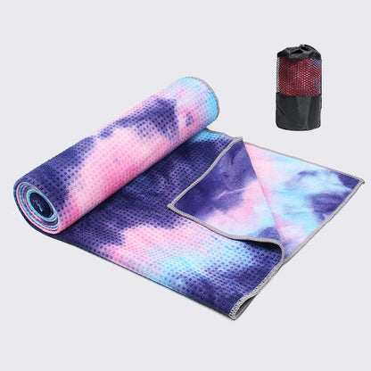 Anti slip hot yoga towel, made of absorbent soft ultra-fine fiber, available in various colors, suitable for Bikram Pilates   ﻿