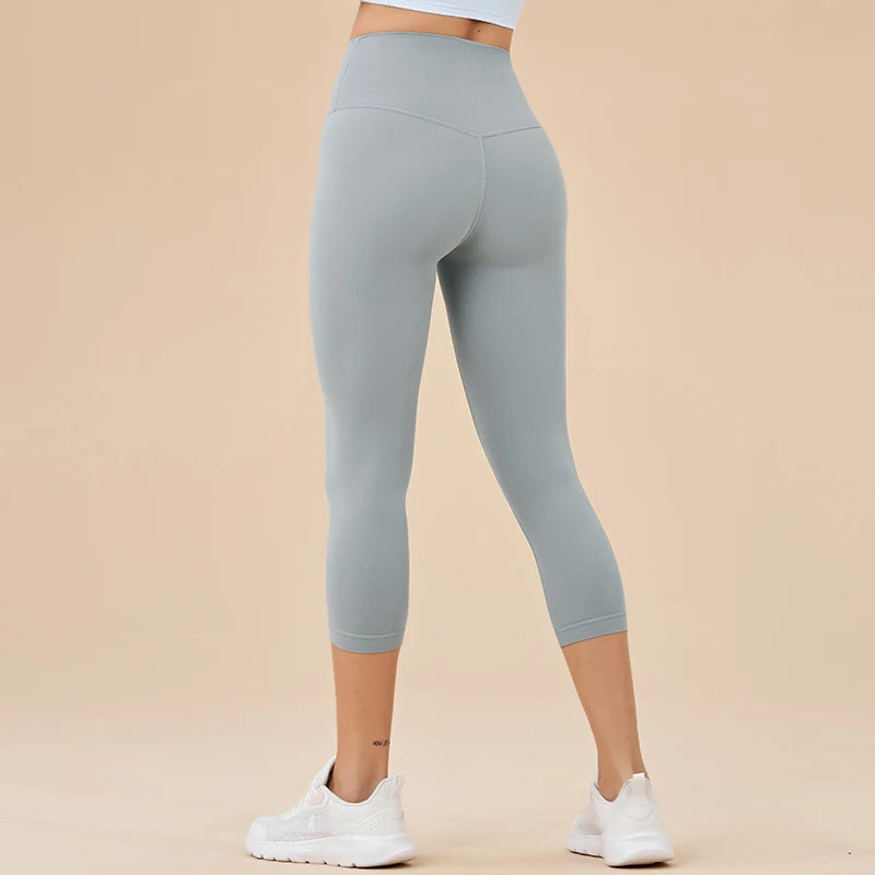 Women's High-Waisted Capri Yoga Leggings with Hidden Pocket