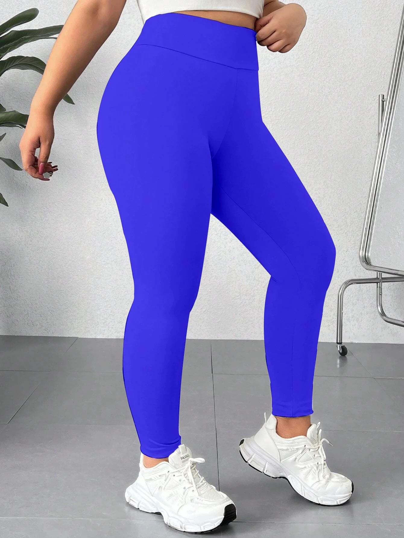 Plus Size  Extra Large Size Hot selling Fleece Tight and Warm Pants Winter Lamb Fleece Thick Elastic Bottom Pants for Women