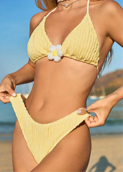 Bikini European and American solid color small flower thin suspender three-point swimsuit