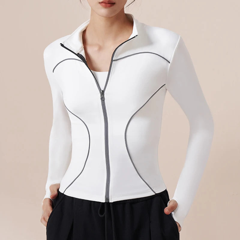 Slim Fit Yoga Jackets Reflective Stripe Safe Night Run Long Sleeve Women Sports Jackets Thumbhole Gym Tops Quick Dry