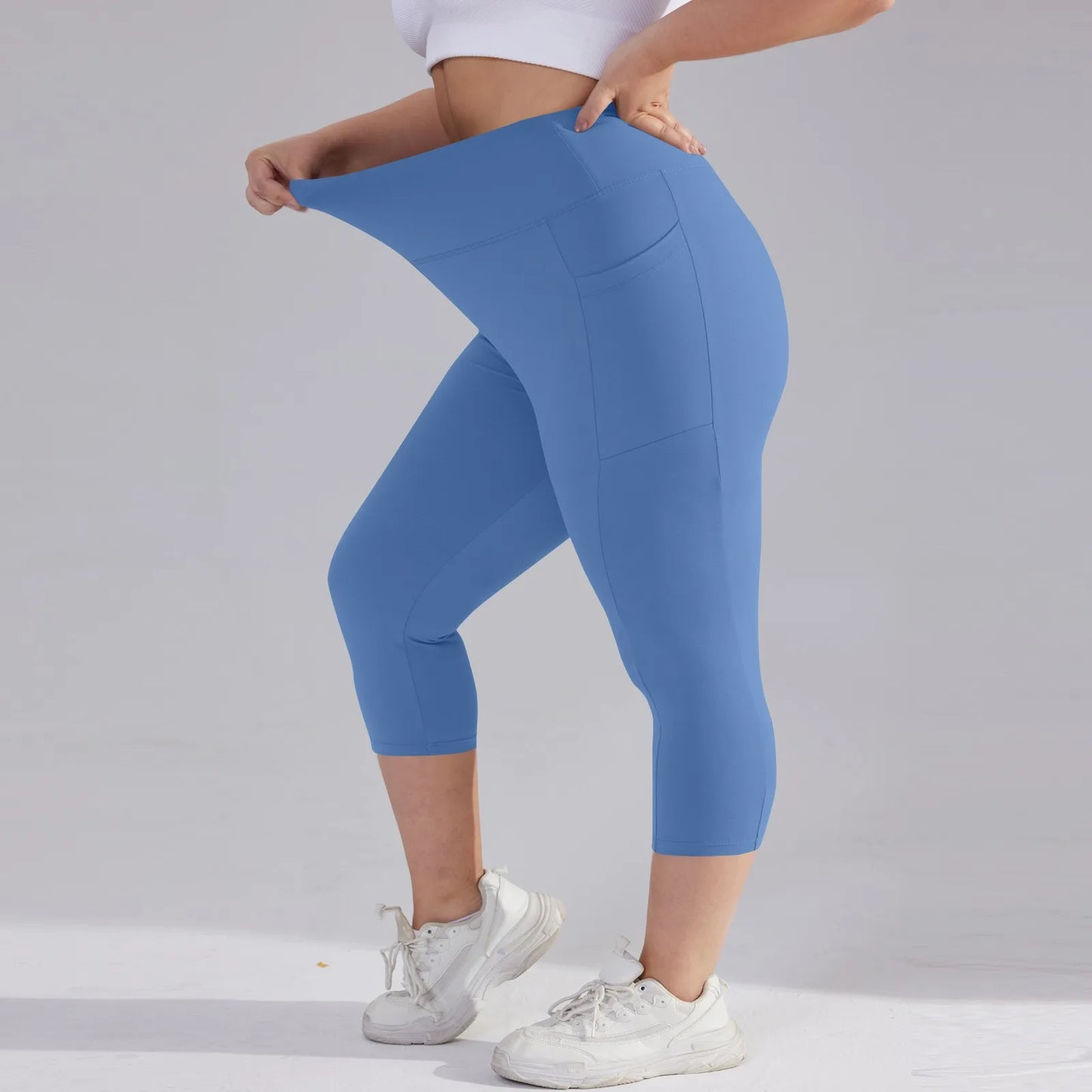 Plus size yoga pants for women Leggings fitness yoga pants with pocket summer sports cropped trousers