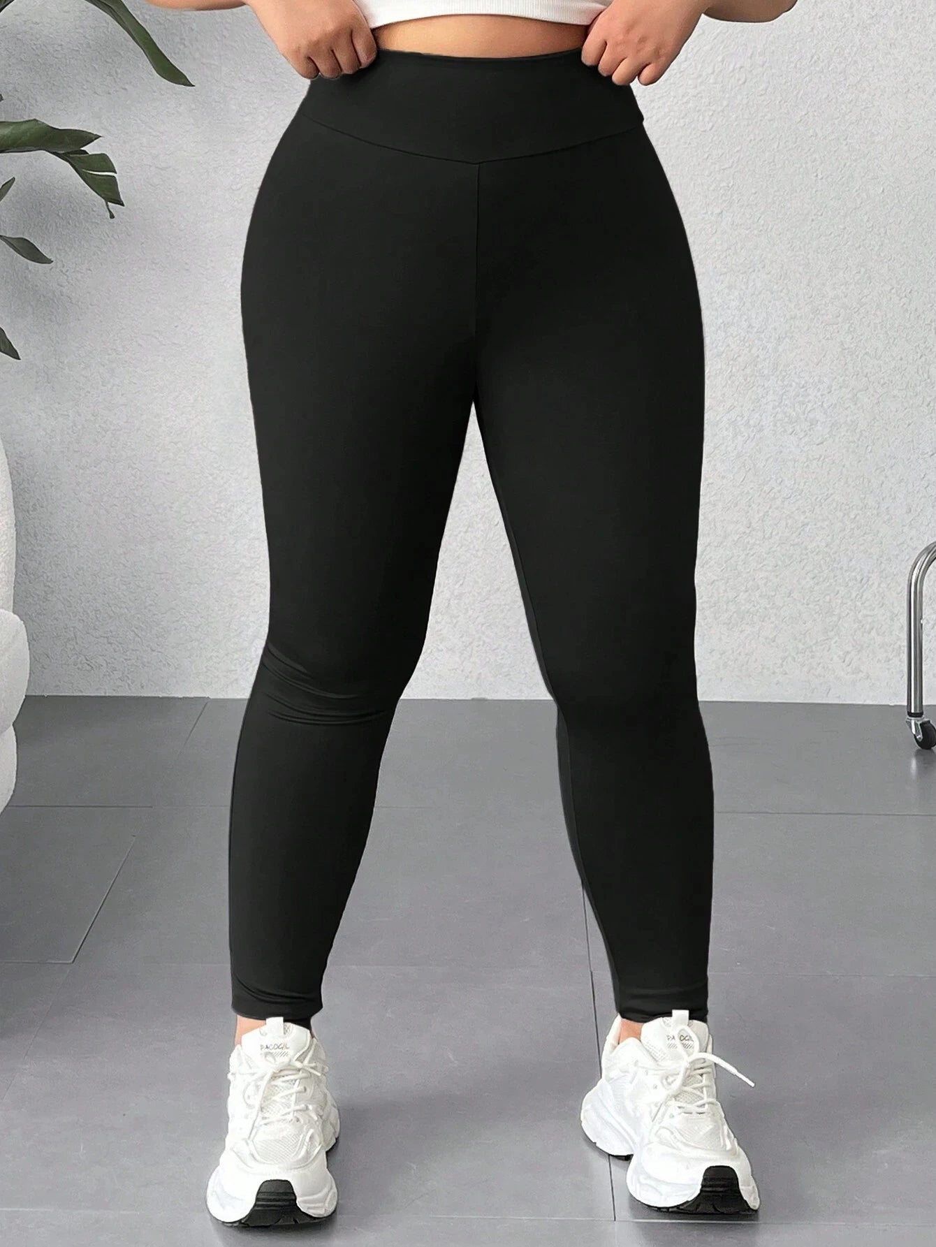 Plus Size  Extra Large Size Hot selling Fleece Tight and Warm Pants Winter Lamb Fleece Thick Elastic Bottom Pants for Women