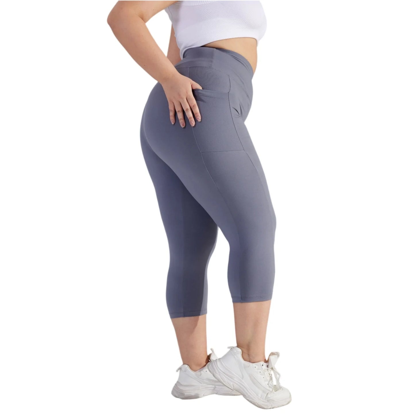 Plus size yoga pants for women Leggings fitness yoga pants with pocket summer sports cropped trousers