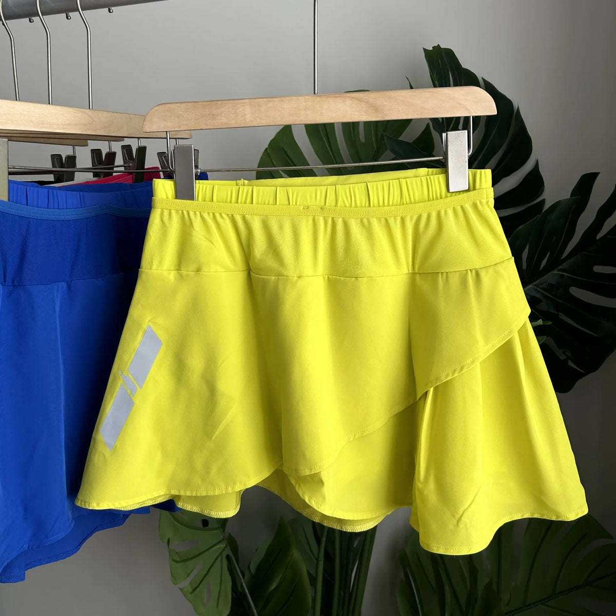 6-Pocket Women Tennis Sports Skort Quick Dry Running Skirt with Mesh Pouch & Built-in Shorts for Yoga Exercise Training Workout