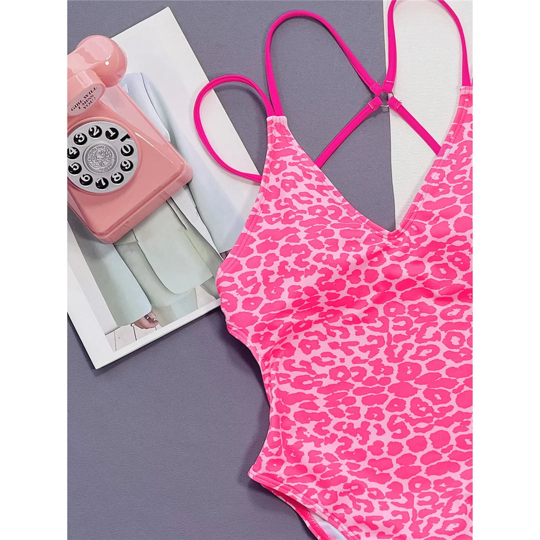 S - XL V Neck Cross Back Scrunch Butt Women Swimwear One Piece Swimsuit Female Monokini High Cut Bather Bathing Suit Swim V4550