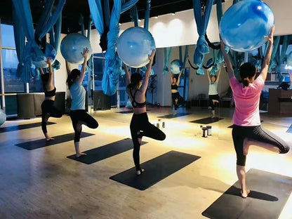 Colorful yoga gym thickened explosion-proof beginner fitness ball slimming children's early education ball