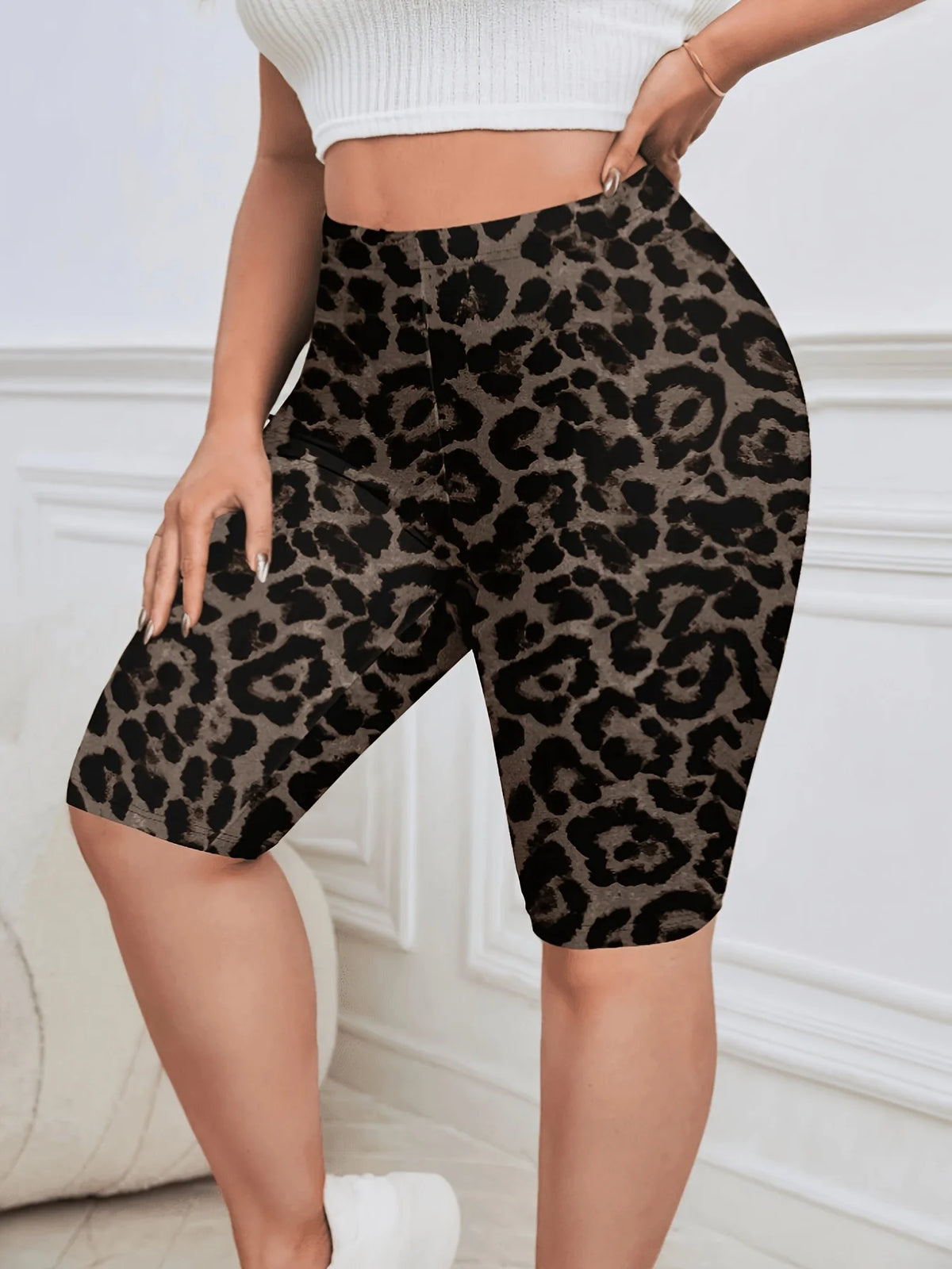 Plus Size Women Elastic Waist Leopard Print Gym Shorts