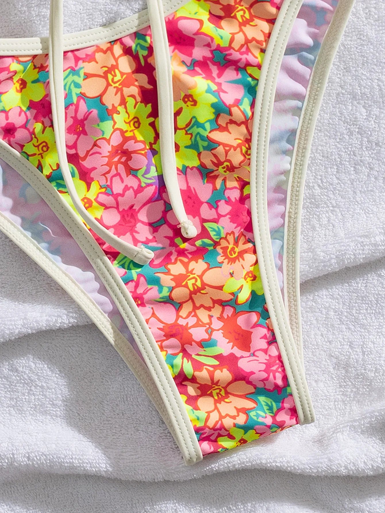 Pink Floral Print Micro Bikini Women Front Tie Push Up Bra Thong Swimsuit Beach Bathing Suit Vacation Swimwear Biquini
