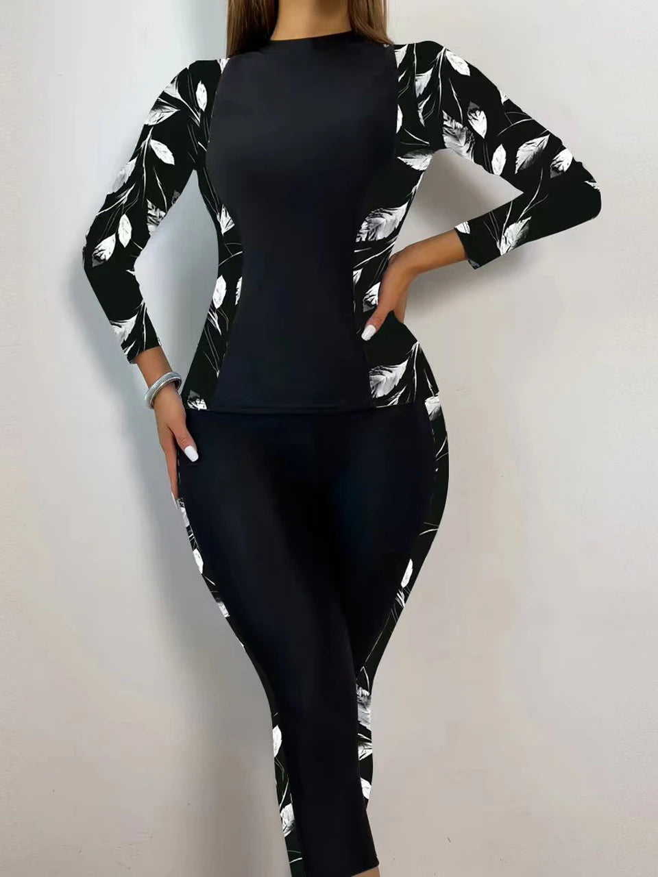 Rash Guard Floral Swimsuit Women Two Piece Surfing Long Sleeve And Pants Swimwear Female Beachwear Bathers Bathing Swimming Swim Suit