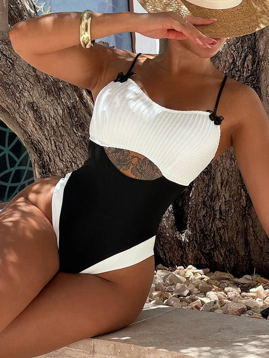 Splicing Wrinkled Women Swimwear One Piece Swimsuit Female High Cut Monokini Black Contrast Bathing Suit Swim Beach Wear