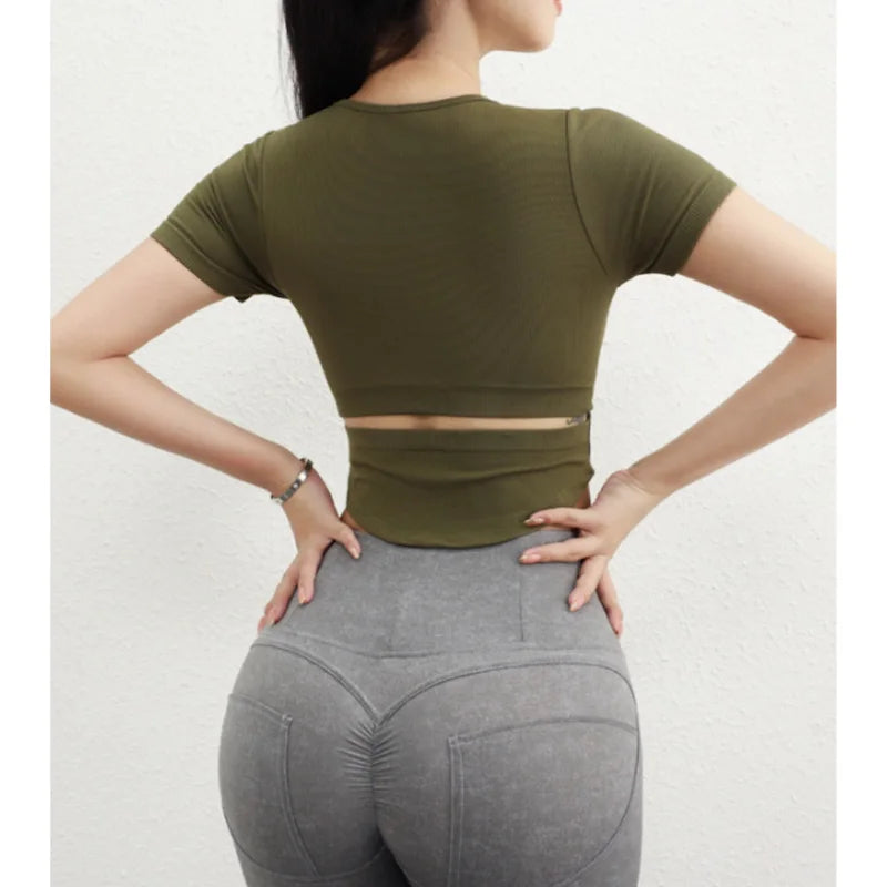 Aiithuug U Neck Yoga Bra Crop Bra Short Sleeve Ribbed Gym Crop Pilates Bras Gym Bra Workout Crops Fitness Top Running Crops