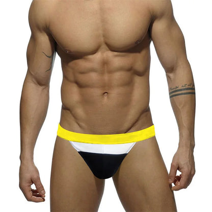Men's Swimming Trunks Sports Bathing Briefs Close-fitting Quick-drying Beach Briefs Seaside Underwear