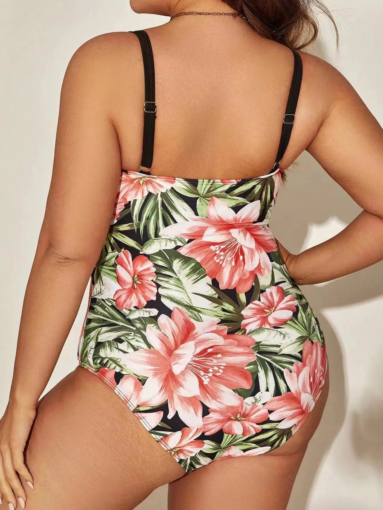Patchwork Strapped Plus Size Swimwear Women Push Up Large One Piece Swimsuit Backless Beach Big Bathing Suit