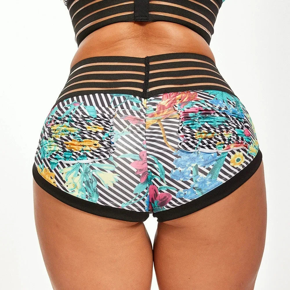 Fashionable Printed Shorts, High Waisted and Hip Lifting Sports and Fitness Running Yoga Three Quarter Pants