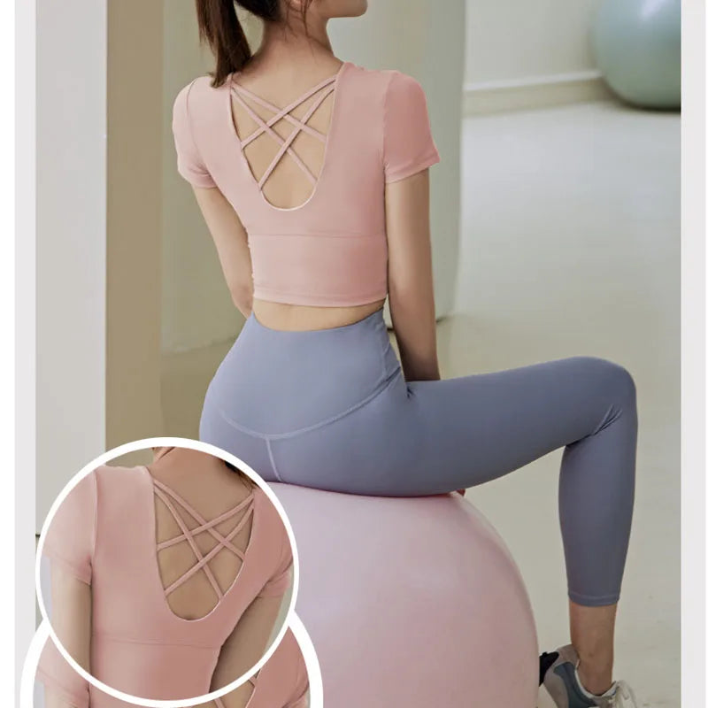 Yoga Short Sleeve with Build-in Cup Yoga Crop Tops Gym Crops Pilates Workout Top Fitness Active Wear Crisscross Back