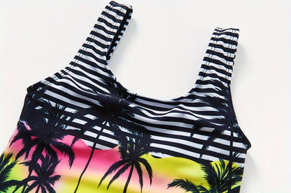 A girl's swimsuit with a fruit pattern, suitable for children aged 2-11. Chest Pad