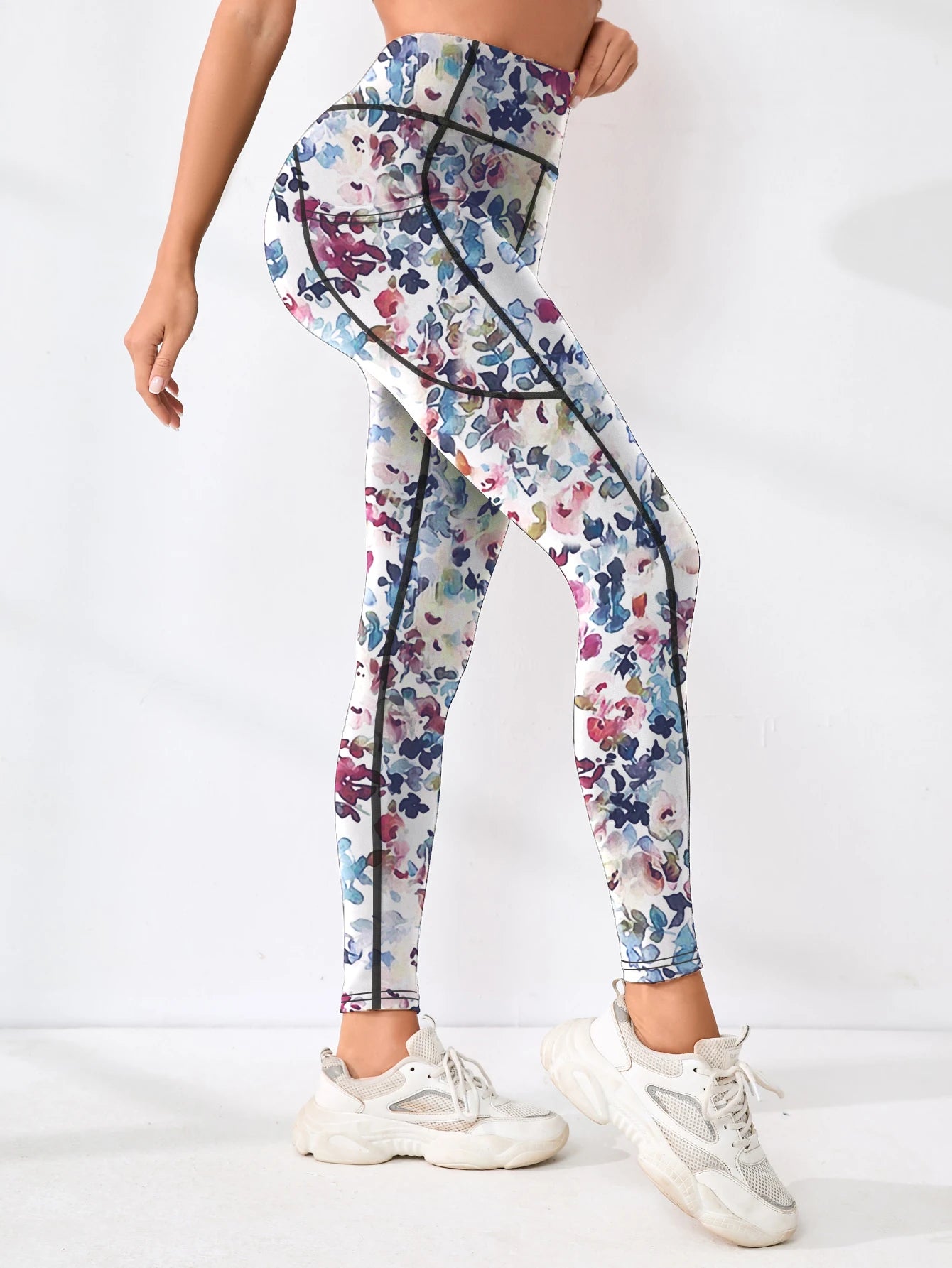 Printed women's high waistband pocket fitness pants paired with tight abdominal yoga pants, suitable for running