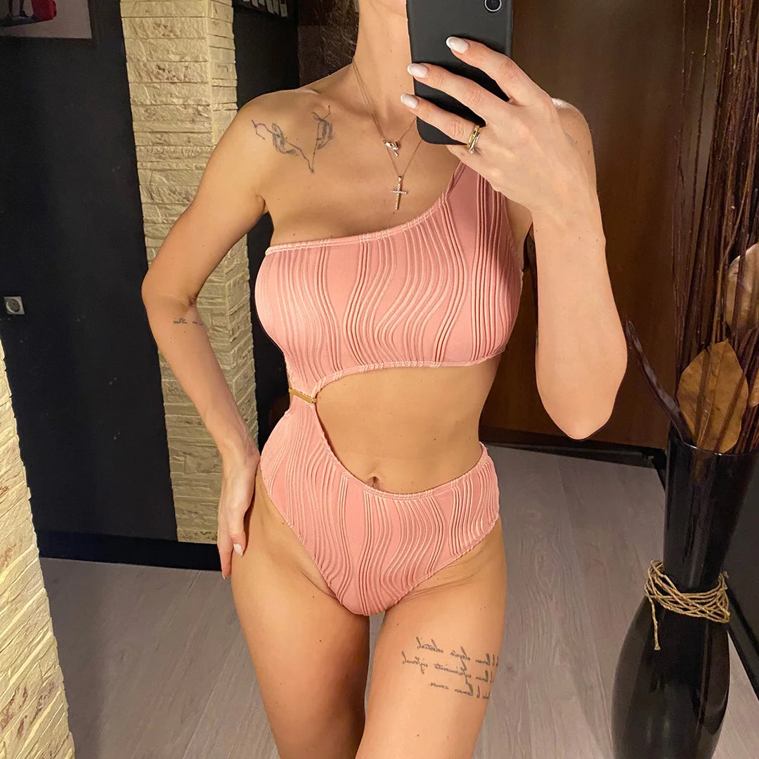 Asymmetric Cut Out Wrinkled One Piece Swimsuit Women Swimwear Female One Shoulder Padded Bather Bathing Suit Swim Lady