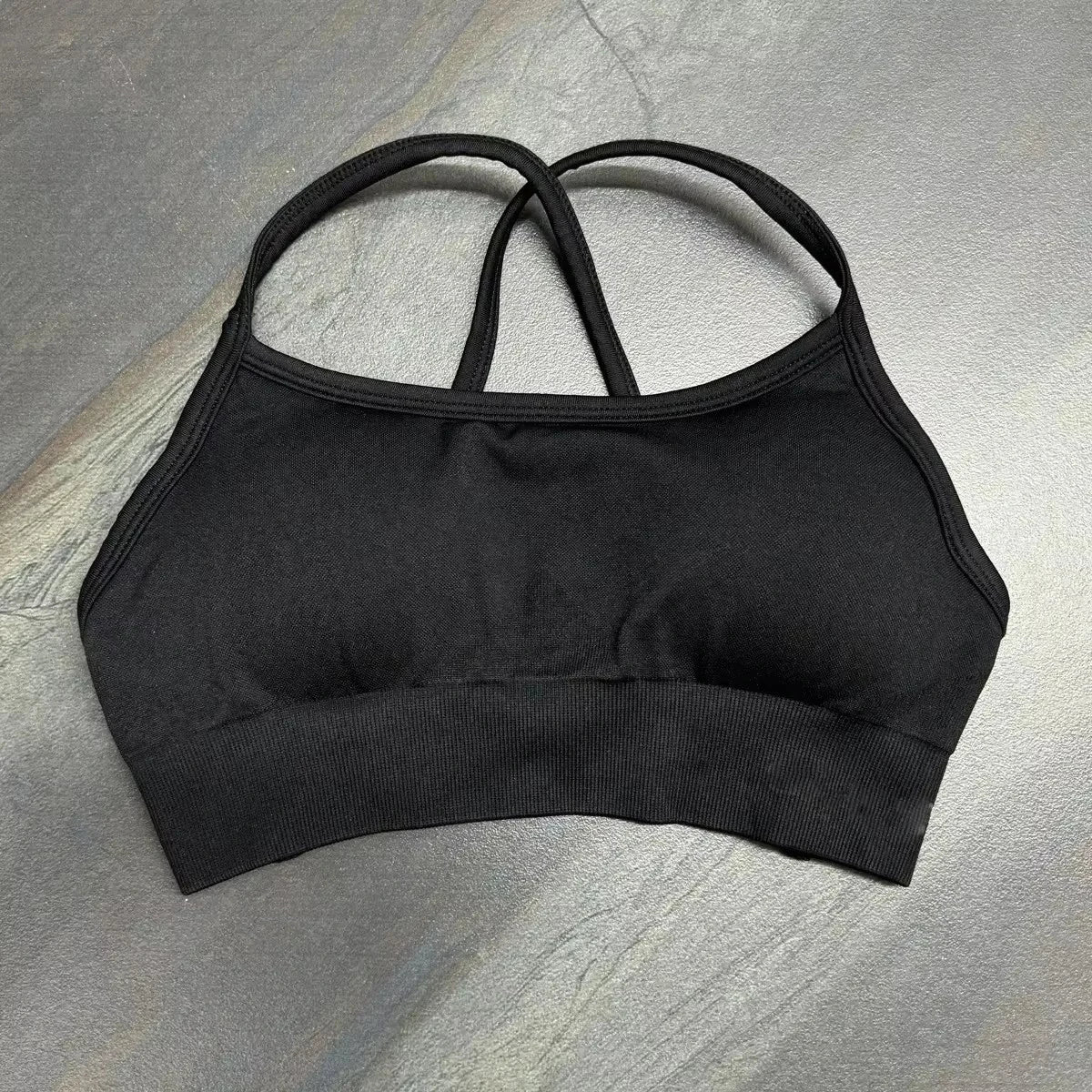 Halter Sports Bra for Women Neck Strap Bra Seamless Open Back Top Medium Support Gym Crop Top Stretchy Sportswear