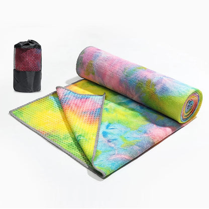 Anti slip hot yoga towel, made of absorbent soft ultra-fine fiber, available in various colors, suitable for Bikram Pilates   ﻿