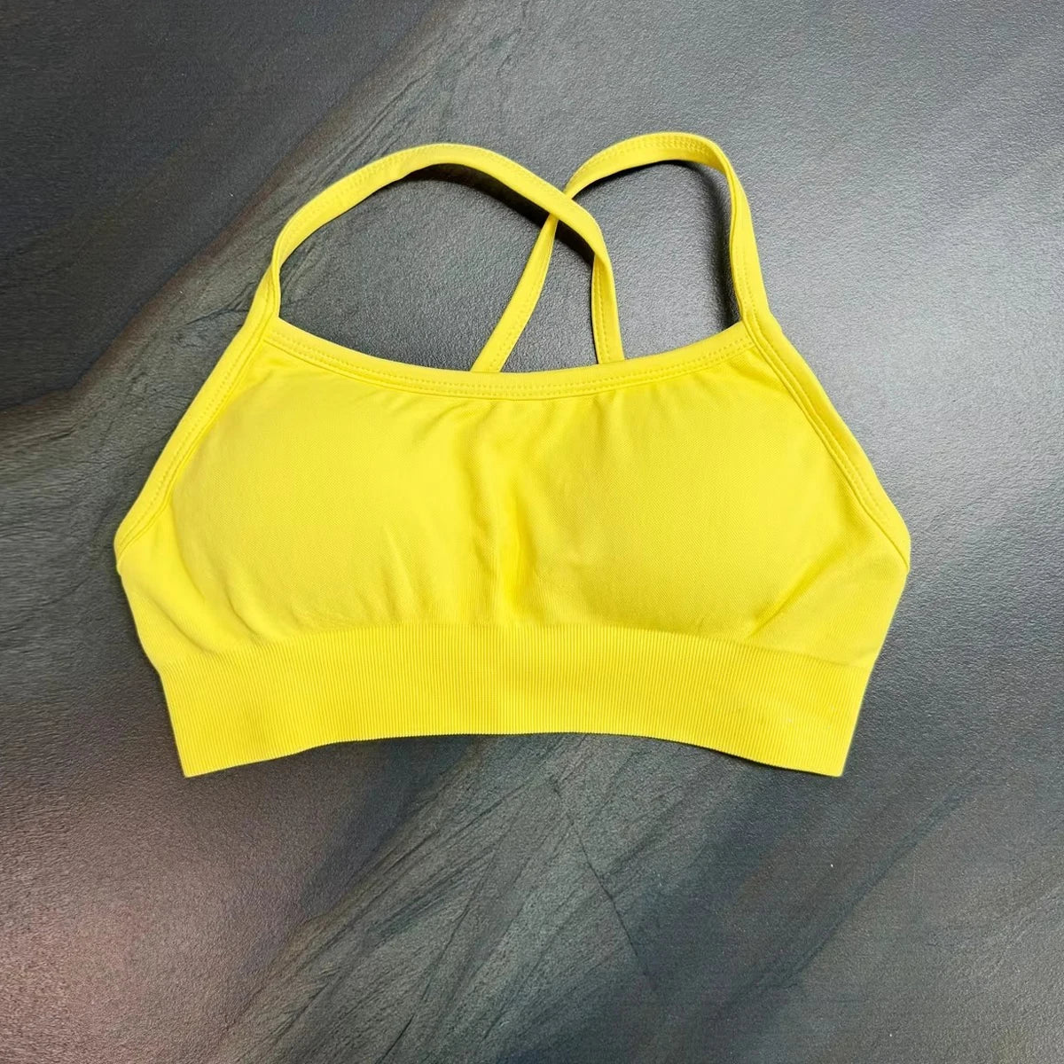 Halter Sports Bra for Women Neck Strap Bra Seamless Open Back Top Medium Support Gym Crop Top Stretchy Sportswear