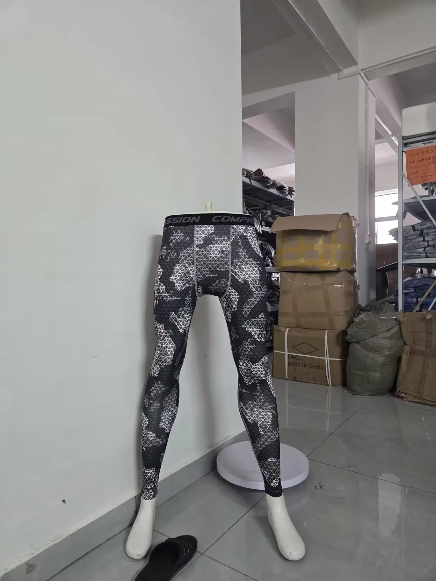 Men Camouflage Tights Man Fitness Compression Pants Quick-drying Rashguard Elastic Leggings for Gym Training