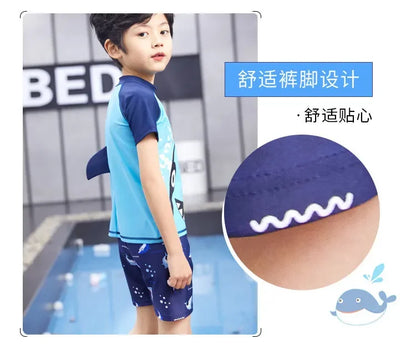 Children's Cartoon Shark Short Sleeve Split Swimwear with Swim Cap, Sun Protection Beach Wear, Baby Boys Swimsuit