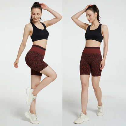 Tight Fitting High Waisted Tuck In Hip Lifting Peach Elastic Fitness Training Triple Yoga Shorts for Women