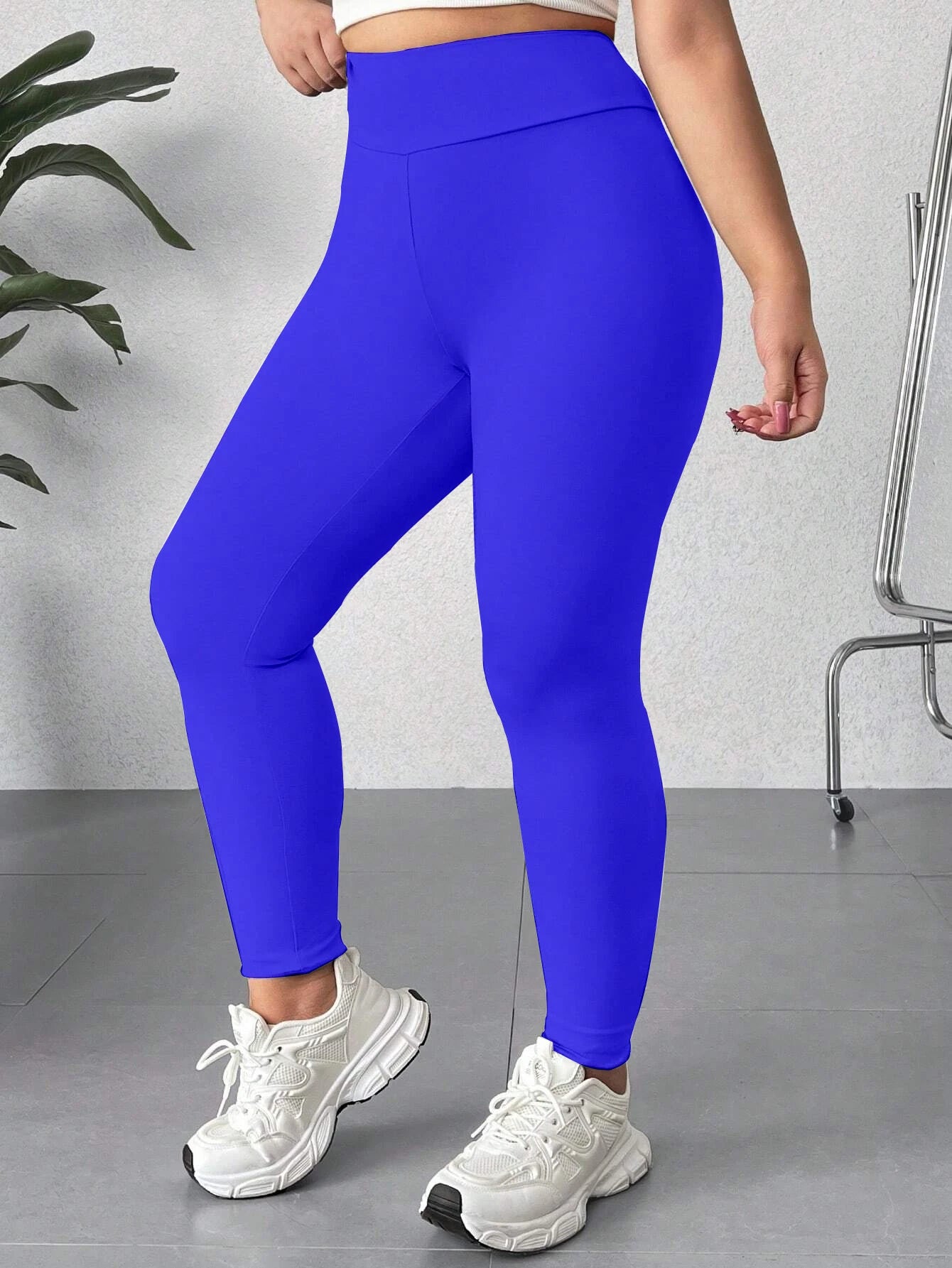 Plus Size  Extra Large Size Hot selling Fleece Tight and Warm Pants Winter Lamb Fleece Thick Elastic Bottom Pants for Women